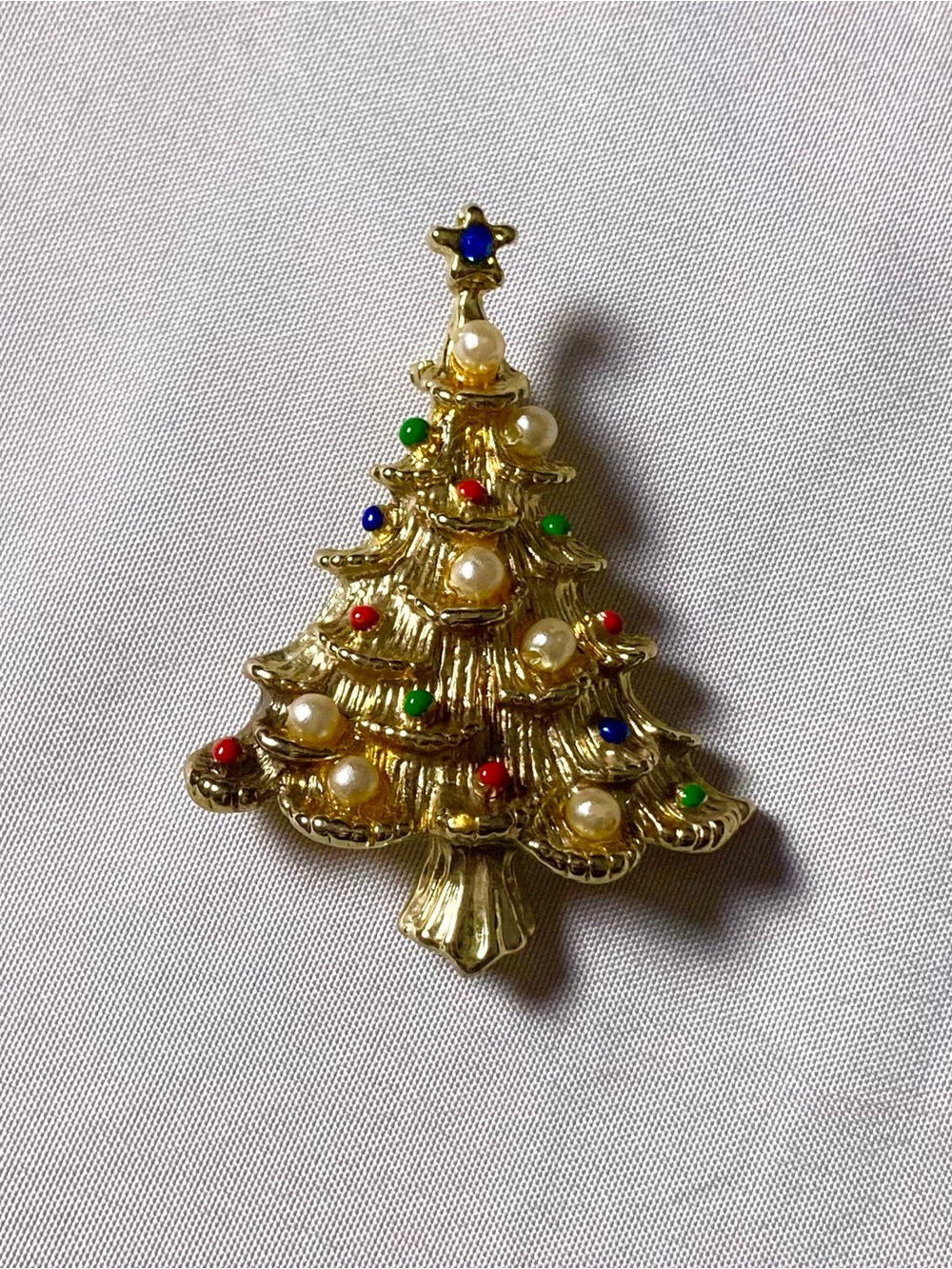 Vintage Gold And Multicolor Christmas Tree Brooch